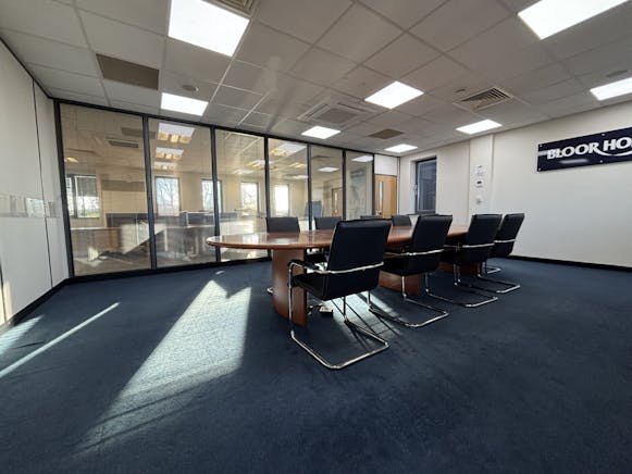 Fortress House & Marauder House, Fortress House, Bury St. Edmunds, Office To Let / For Sale - IMG_4079 Large.JPG