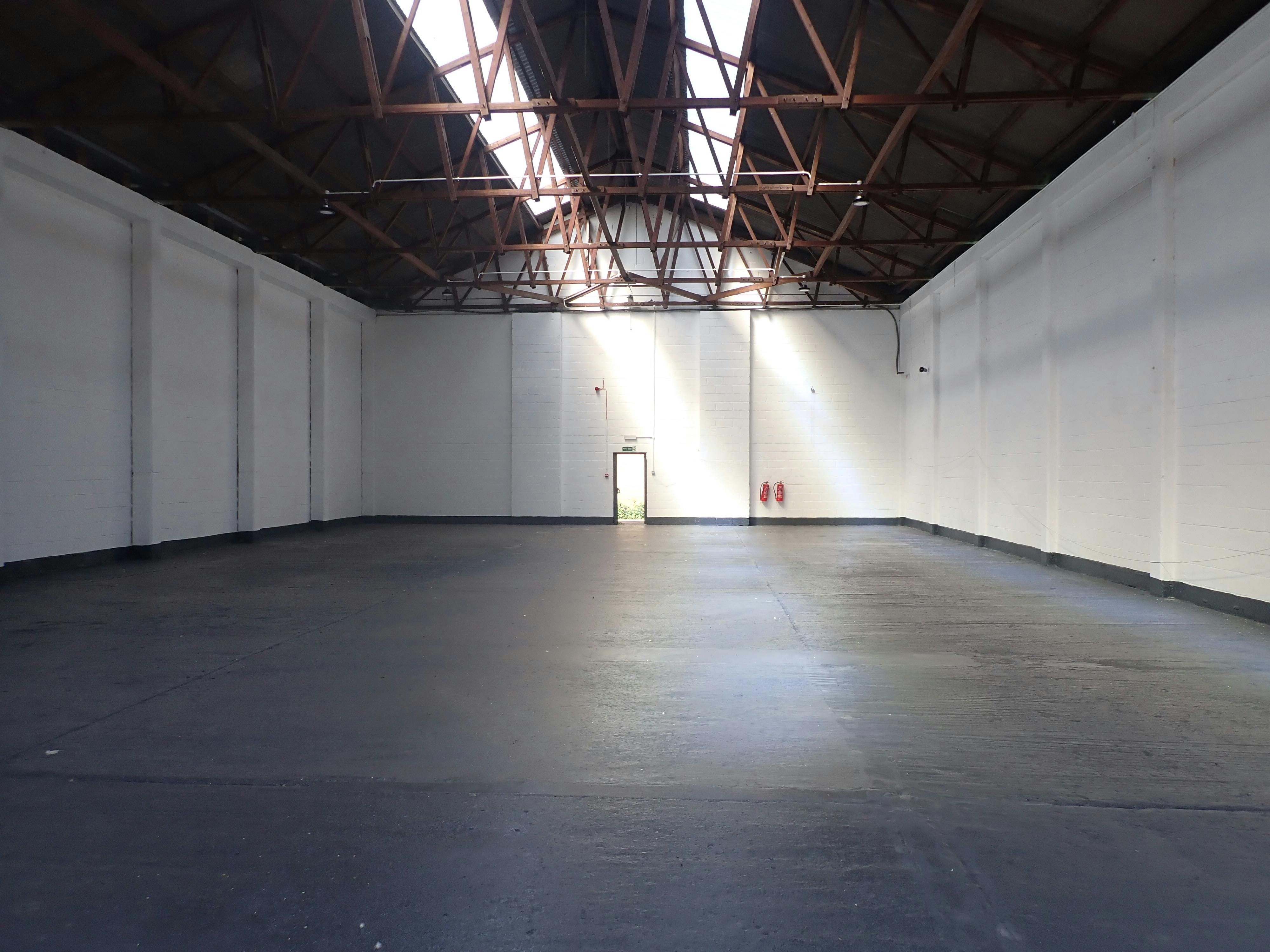 Unit D Roman House, Harlow, Industrial To Let - detail 2.JPG