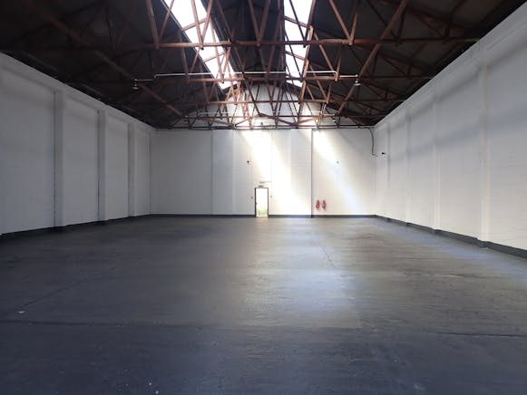 Unit D Roman House, Harlow, Industrial To Let - detail 2.JPG