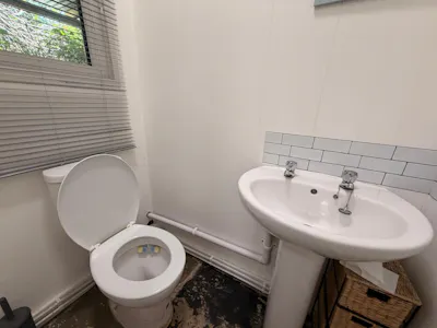 Office, A&K Nurseries, Rayleigh, Office To Let - WhatsApp Image 2026-06-25 at 17.49.19 (1).jpeg