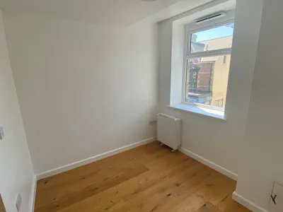 41 John Street, Porthcawl, Investment / Investment - Retail & Leisure / Residential For Sale - Bedroom.jpg