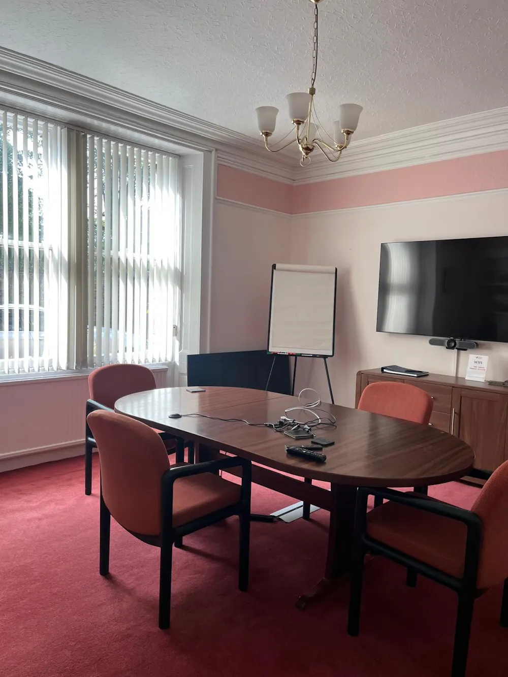 8 Ardross Street - 08e566f23c2e4861bcb06f815c9367c9.jpg