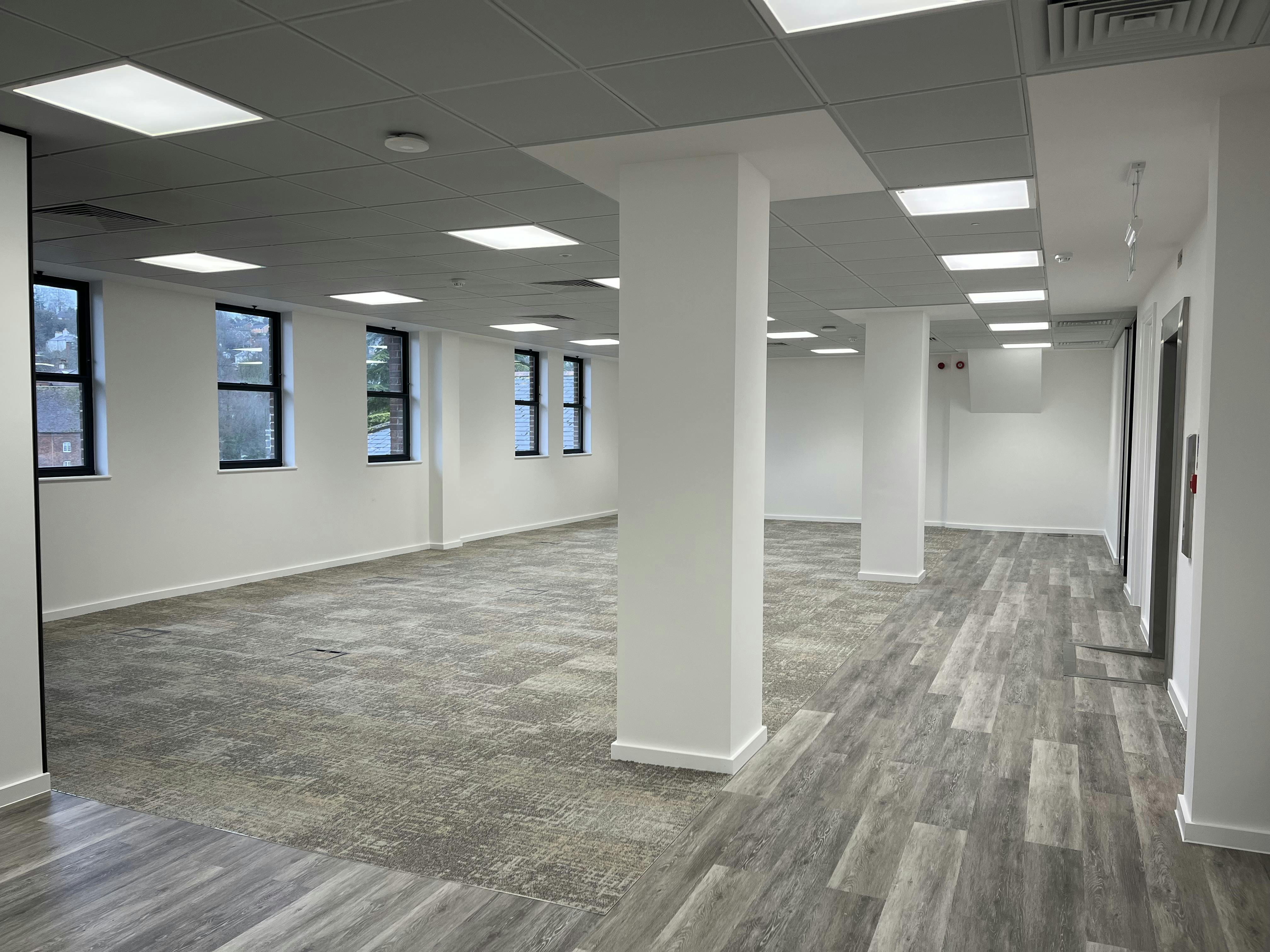 Hays House, Guildford, Offices To Let - IMG_4145.jpeg