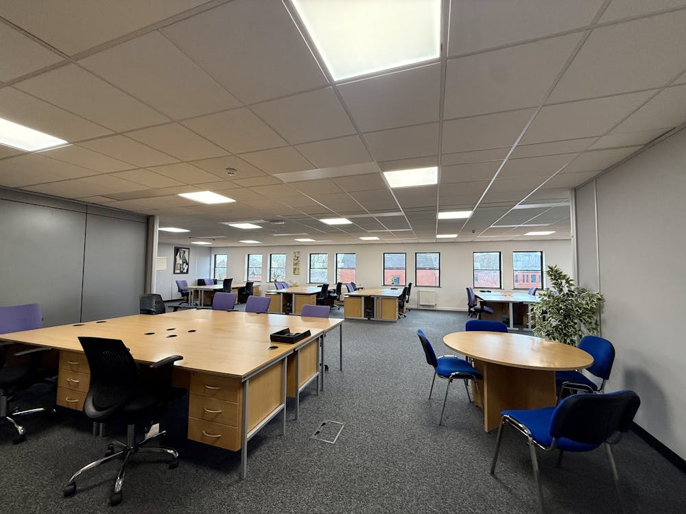 Quadrant Court - Photo 18112025 11 46 54.jpg