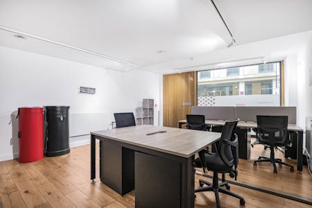 Ground and Basement, 22 Long Street, London, Office To Let - 5_44231.JPG