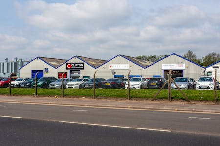 Unit 6, Manchester Trade Park, Oldham Road, Manchester, Industrial To Let - HLP_R_240509_5013.jpg