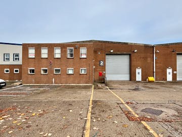 Unit 2 Walter Lawrence Trading Estate, Lawrence Industrial Estate, Dunstable, LU6 1BD