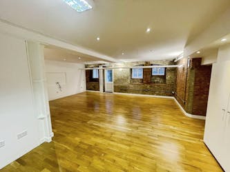 Canonbury Yard Canonbury Business Centre, London, Offices To Let - 3a0d769b20251107_134818000_iOS.jpg - More details and enquiries about this property