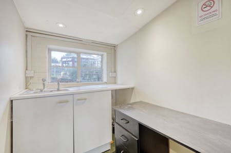 Unit 10 Coopersale Hall Farm, Fluxs Lane, Epping, Industrial/Logistics / Office / Retail To Let / For Sale - img_1714_6 copy 2.jpg