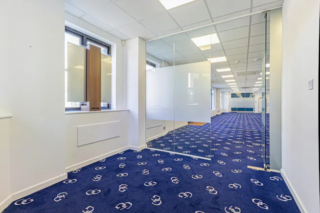 Ground Floor Office, 5 Chalfont Court, Amersham, Offices To Let - 111059_Ground Floor 5 Hill Avenue (16).jpg