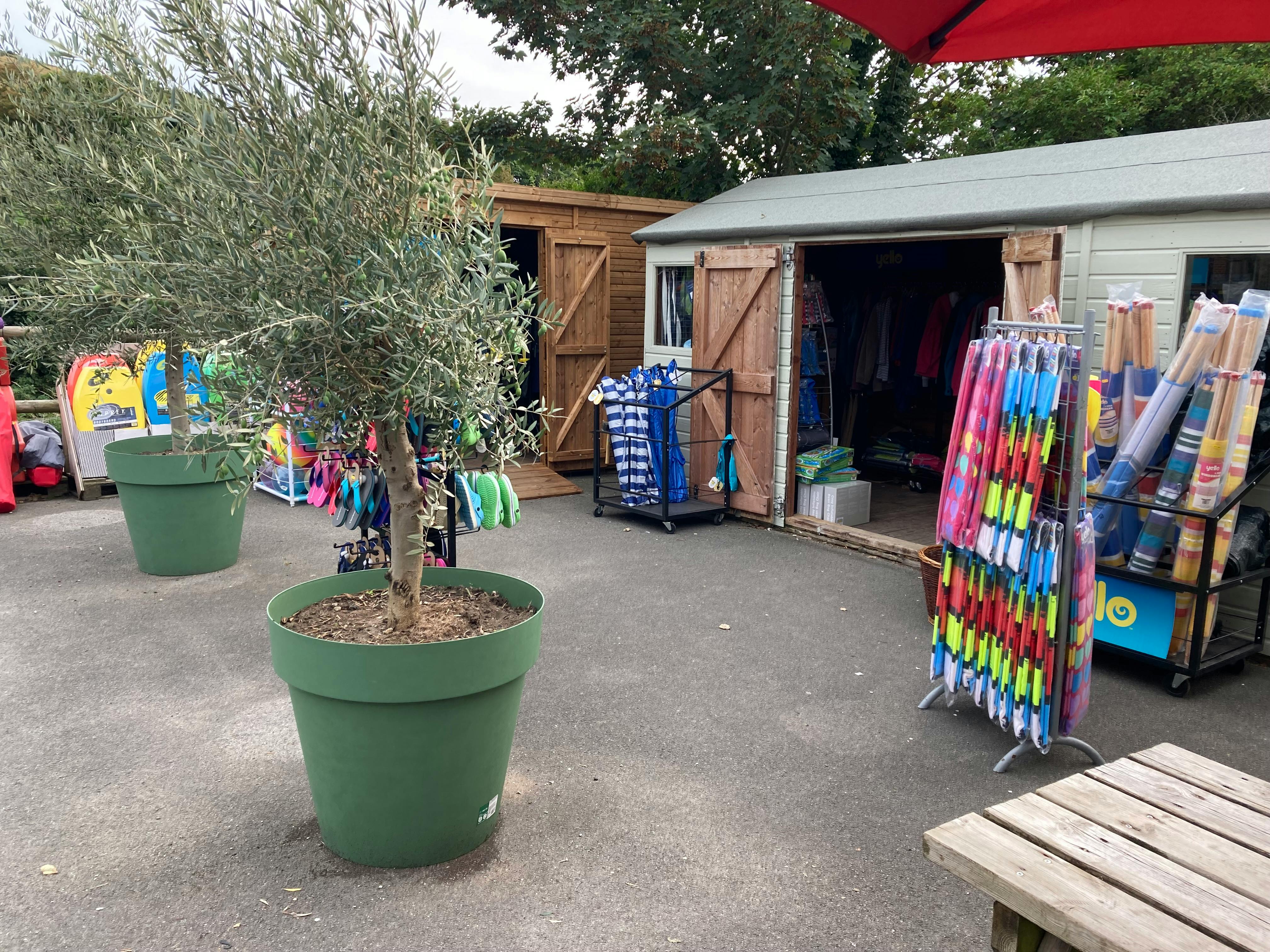 Retail/Shop in West Lulworth - photo 4