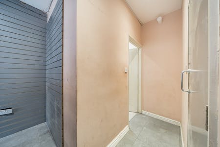 196B Southwark Park Road, London, Retail To Let - 1393663126942c1b74f91f.jpg