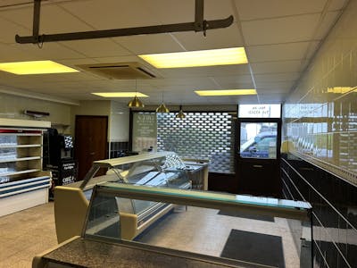 66 Station Road, Burry Port, Retail For Sale - IMG_0571.JPEG