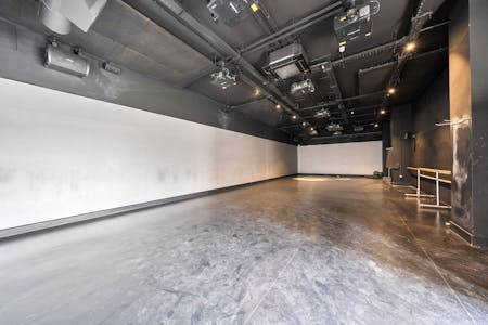 37 Fortune Green Road, West Hampstead, Leisure To Let - 1411195-3-69944de50b088.jpg