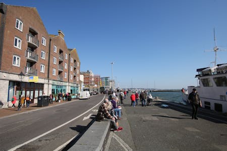 Unit 15 The Quay, Poole, Restaurant / Cafe / Retail - In Town To Let - IMG_4499.JPG