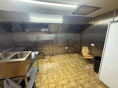 261 Dalry Road, Edinburgh, Hot Food Takeaway To Let - Kitchen 2.jpeg