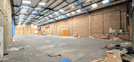 Unit 3 & Unit 5, Lancing Business Park, Lancing, Industrial To Let - 20251121_121244 - Edited.jpg