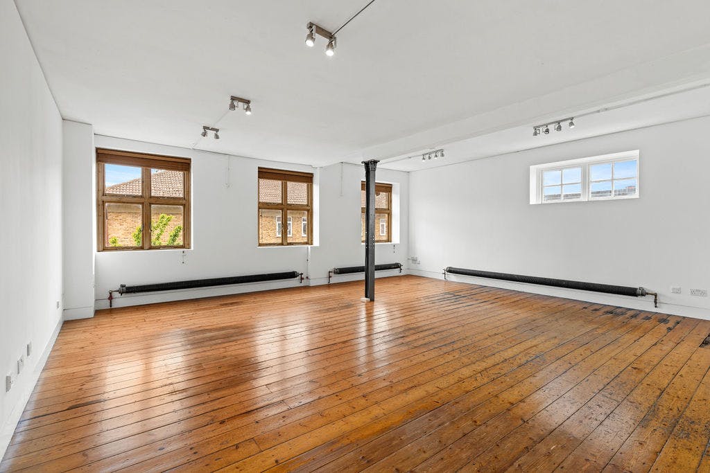 138 Kingsland Road <span>E2</span>