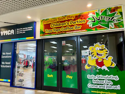 BG16a The Galleries, The Galleries, Bristol, Shopping Centre Unit To Let - Frontage.jpg
