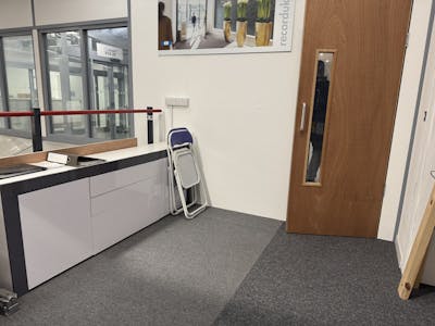 Unit 1 Maxted Park, Hemel Hempstead, Light Industrial / Trade Counter / Warehouse To Let - IMG_4872.jpg