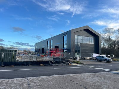 Orbis 9000, Westcott Venture Park, Aylesbury, Industrial To Let - IMG_8674.JPG