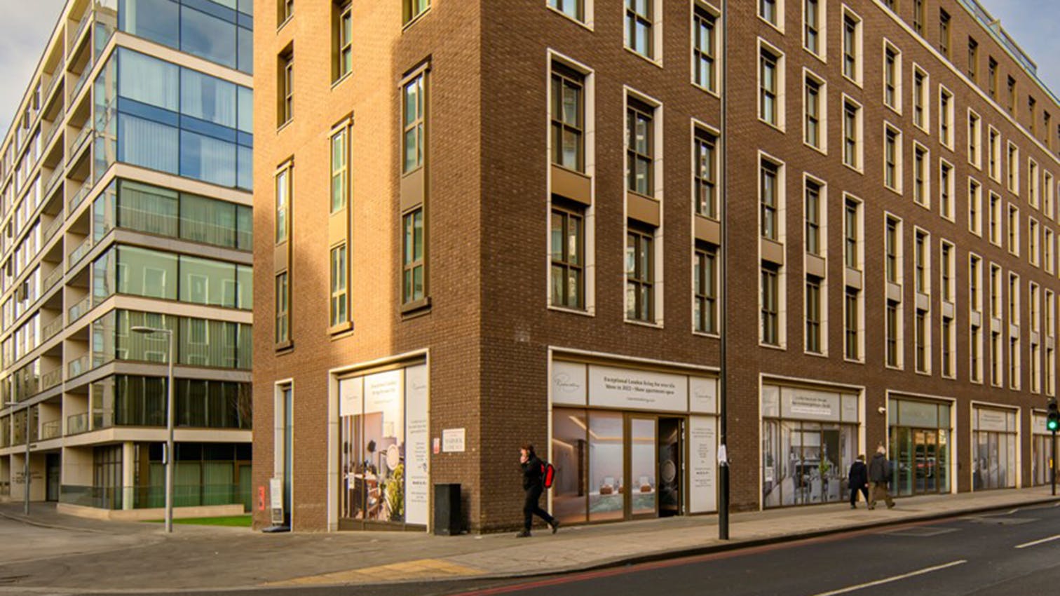 Royal Warwick Square, Unit 5, Warwick Road - Royal Warwick Sq  Warwick Rd Kensington office  ext 4.jpg