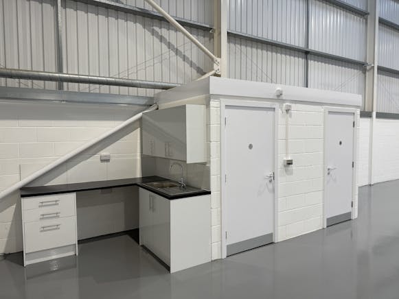 Unit 5,Davies Road Trade Centre, St. Richards Road, Evesham, Industrial / Trade Counter To Let - Image 8