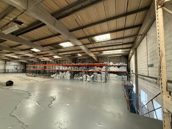 Airborne Industrial Estate, Leigh-on-Sea, Industrial To Let - WhatsApp Image 2026-03-23 at 09.52.45 (1).jpeg