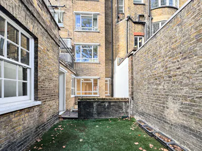 8 Wimpole Street, London, Office To Let - yard.jpg