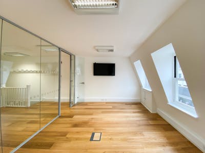 116 Great Portland Street, 4th Floor, London, Office To Let - IMG_6830.jpg