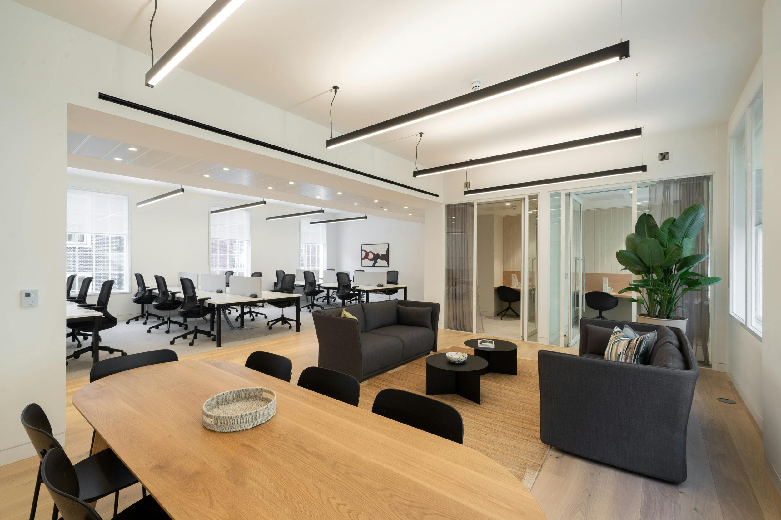 2nd Floor, 16-21 Sackville Street, London, Office To Let - _JSP4237.jpg