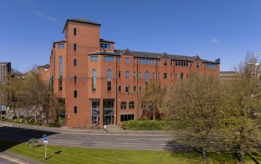 2 Park Lane, Leeds, West Yorkshire, LS3 1ES