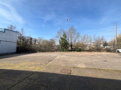 Unit E, Pantglas Industrial Estate, Caerphilly, Industrial To Let - IMG_7154.jpeg