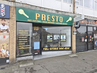 15 Golden Cross Parade, Rochford, Retail To Let - 6891e295-WhatsApp 20Image 202026-01-02 20at 2008.36.08.jpeg