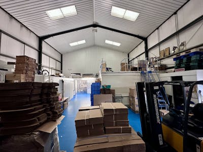 15 Wornal Park, Worminghall, Industrial To Let - IMG_8969.jpeg