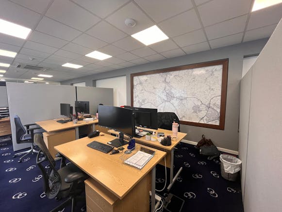 5 Chalfont Court, Amersham, Offices To Let - 6.jpeg