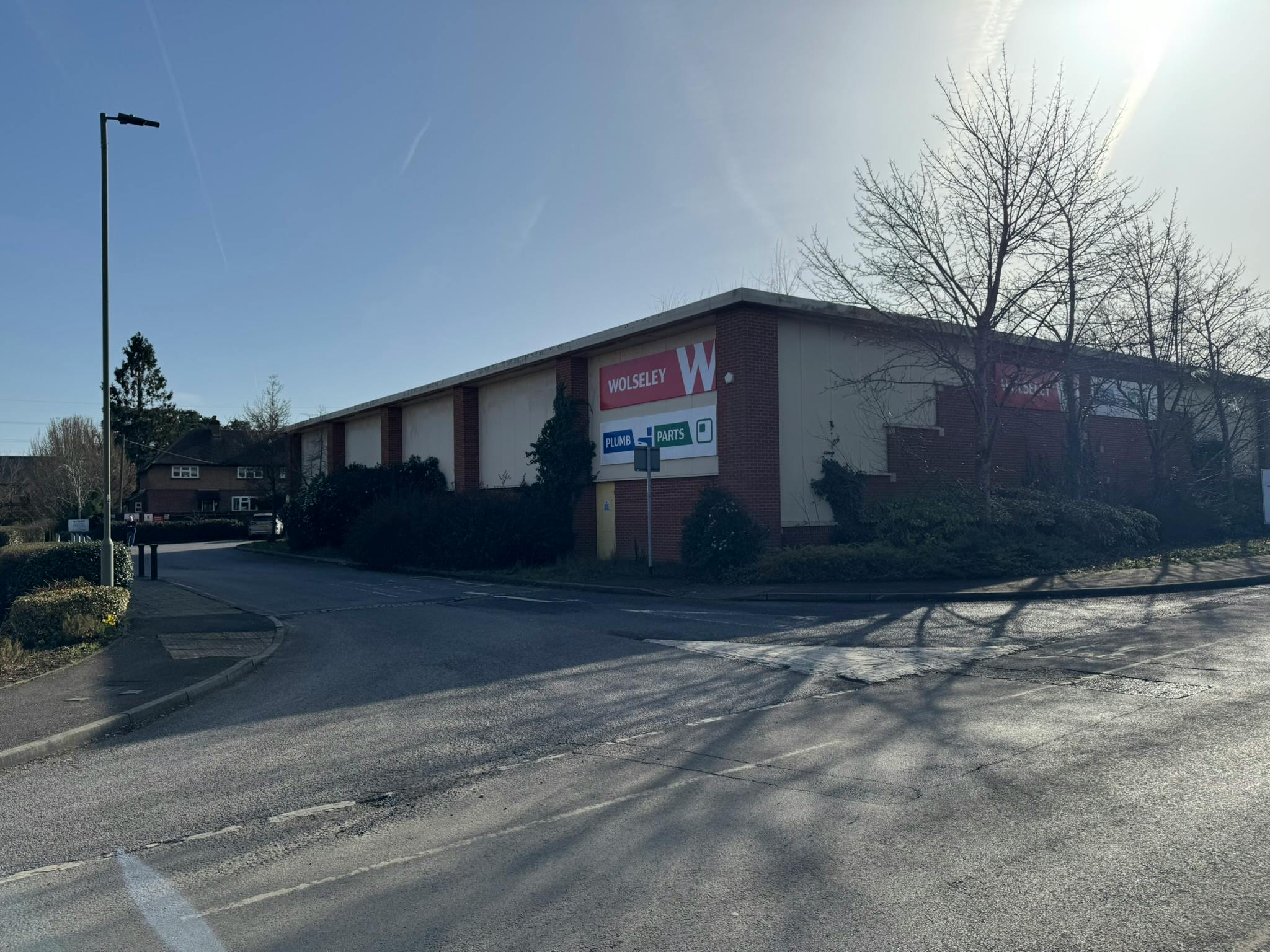 Plumb Centre, Send, Industrial / Warehouse To Let - IMG_6685.JPEG