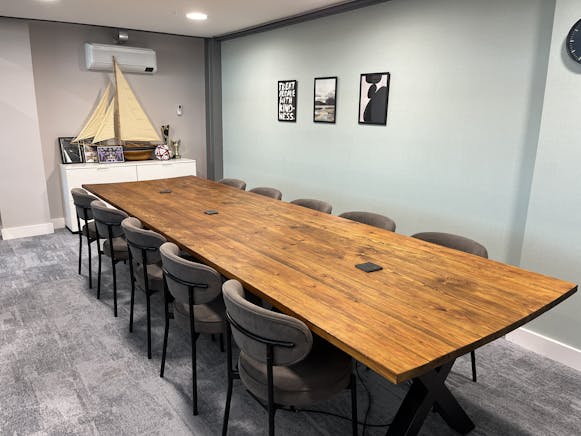 Office, Four Maries Yard, Southampton, Offices To Let - IMG_5491.JPG