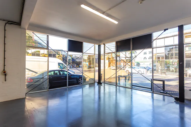 Unit 4 Bittern Place, Wood Green, Industrial To Let - HLP_OB_240829_9026.jpg