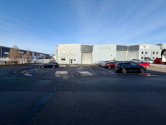 Unit 7 Hikers Way, Crendon Industrial Park, Long Crendon, Industrial To Let - IMG_0752 2.jpeg