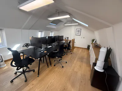 1 Diplocks Yard, North Road, Brighton, Office To Let - IMG_1279.jpeg
