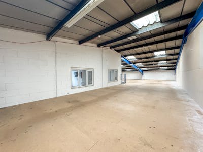 Heathway Industrial Estate, 13 Manchester Way, London, Industrial To Let - IMG_5409.jpg