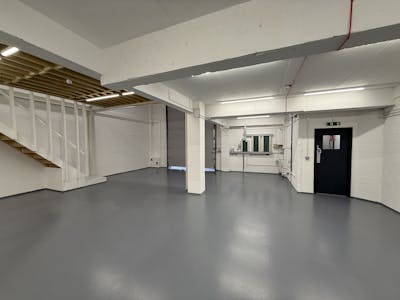Unit 15, Falcon Court, Earlsfield, Industrial / Logistics / Open Storage / Trade Counter / Warehouse To Let - IMG_7030.jpg