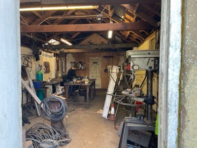 Ground Floor Workshop, Bewlay Cottage, Uckfield, Industrial To Let - BewlayFramfield4.jpg