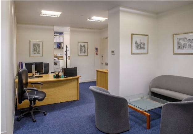 Unit 212, Harbour Yard, London, Office To Let - Picture 1.jpg
