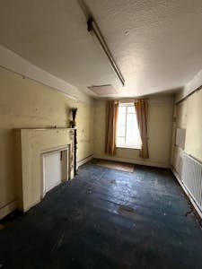 Prime Mixed-Use Fitzrovia Building, 89 Charlotte Street, London, Investment / Mixed Use / Residential For Sale - IMG_1059.jpg