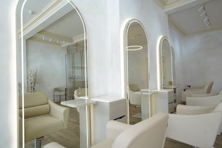 131, 133 & 135 Regent Street, Leamington Spa, Investment / Leisure / Retail For Sale - Hairdressers Regent Street 8.jpg