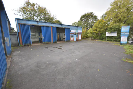 168 Rochdale Old Road, Bury, Workshops To Let - External