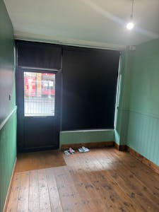 20 Highbridge Street, Waltham Abbey, Retail To Let - 227-4.jpg