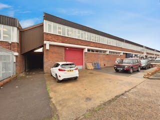 11 Totman Crescent, Rayleigh, Industrial / Office To Let - ed9c336fWhatsApp 20Image 2020251031 20at 20130824_798fe6da.jpg